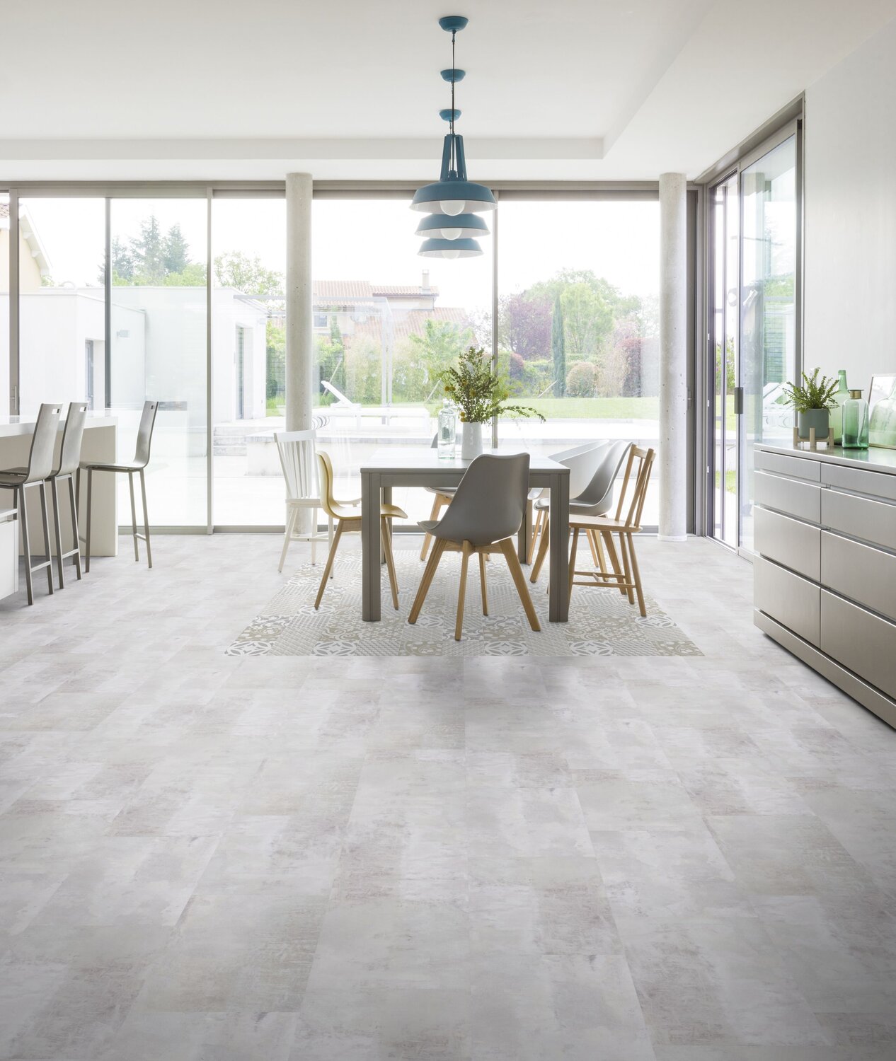 JPG 72 dpi-RS33459_Gotha-Clear provence ivory.jpg
